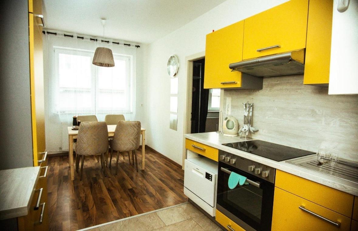 Appartment Nahe Belvedere Garden Wina Bagian luar foto